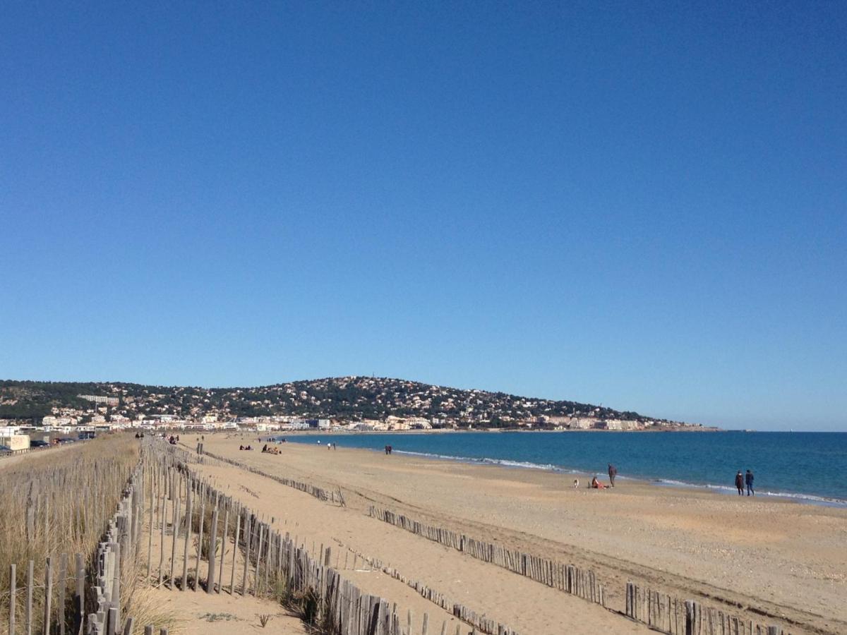 Charmant 2 Pieces Avec Mezzanine, Parking, A 300M De La Plage Et Commerces - Fr-1-338-502 Sete Bagian luar foto
