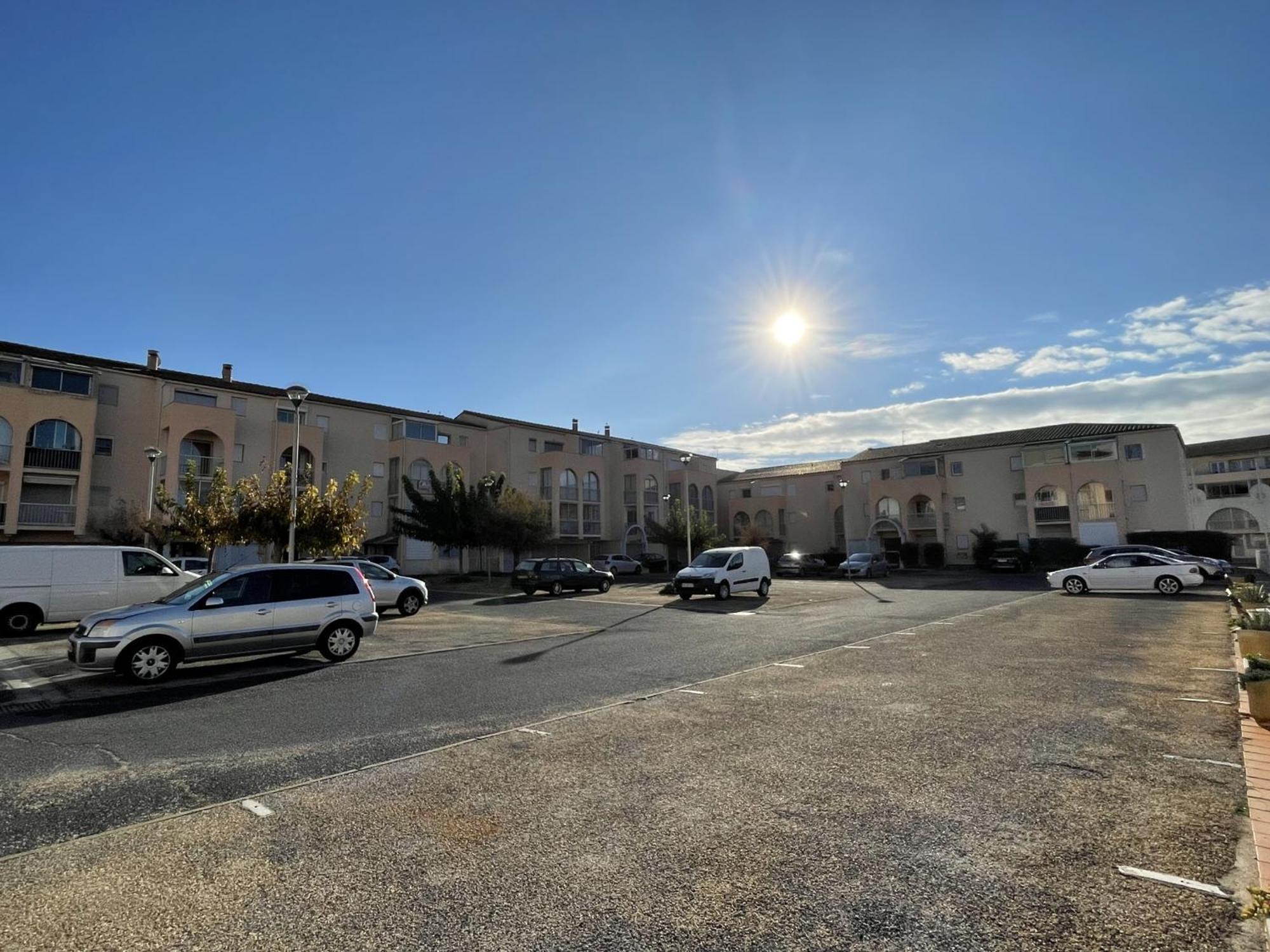 Charmant 2 Pieces Avec Mezzanine, Parking, A 300M De La Plage Et Commerces - Fr-1-338-502 Sete Bagian luar foto